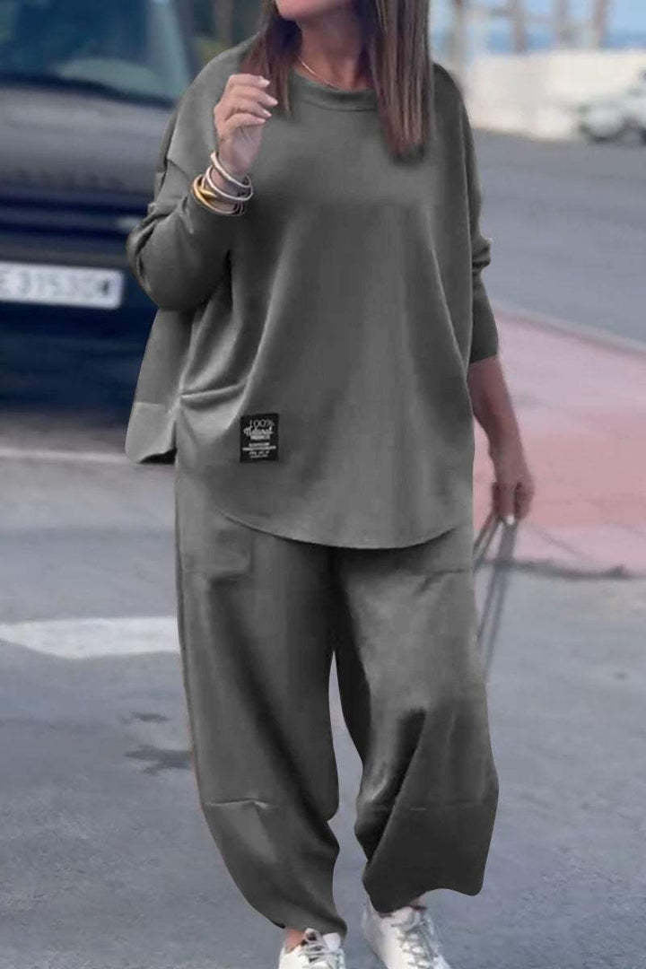 Autumn and winter new casual loose solid color sweater suit