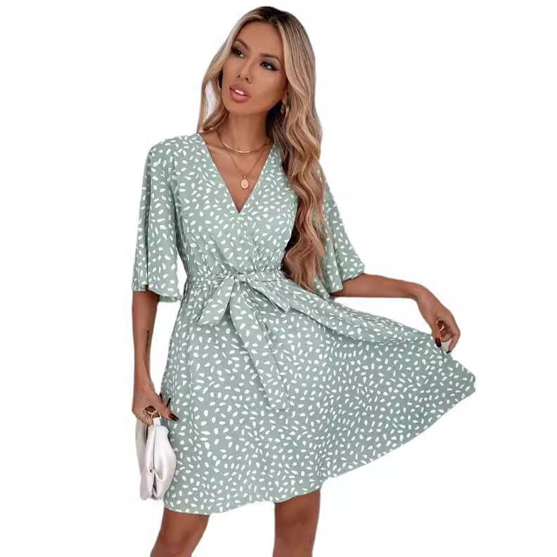 2025 New Explosion V-Neck Short Sleeve Waisted Peplum Dresses