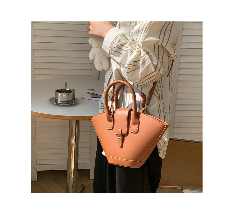 Large Capacity Hundred Korean Retro Fan Handbag Niche Design Personalised Crossbody Bag  Colour White Grey Grey