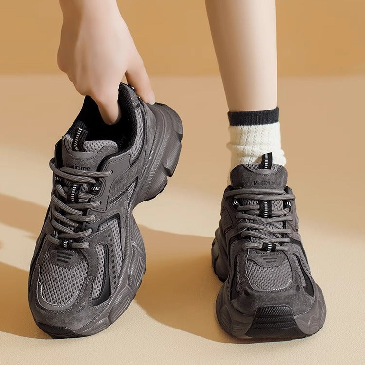 2025 spring and summer new hundred matching thick bottom heightening lightweight breathable mesh shoes